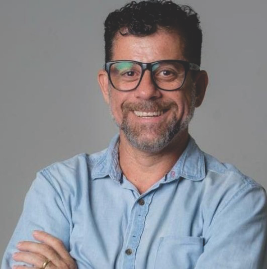 Prof. Fábio Neves