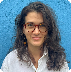 Prof. Larissa Novais Borba